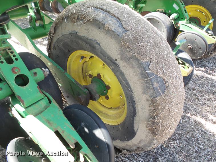 image for item DW9661 John Deere 1770 Max Emerge Plus conservation planter