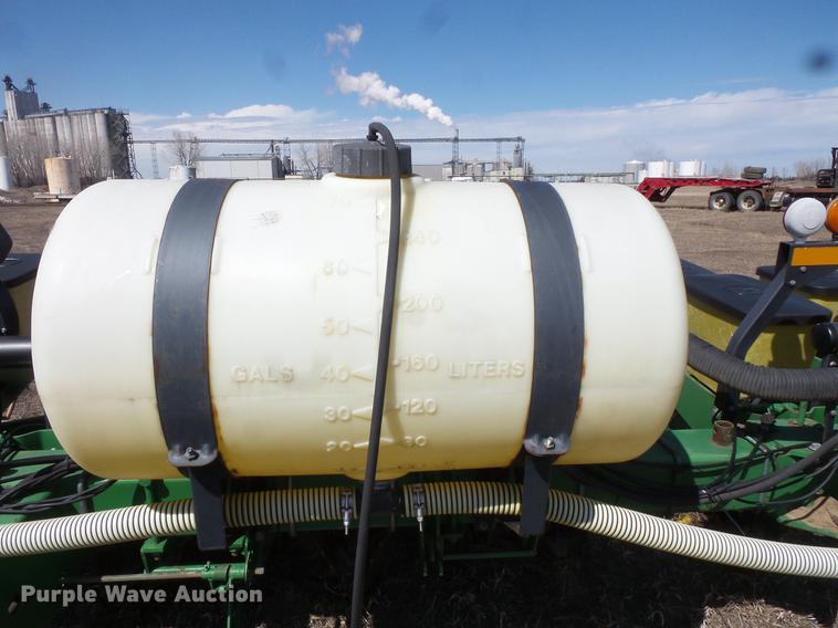 image for item DW9704 John Deere 7200 Max Emerge 2 planter