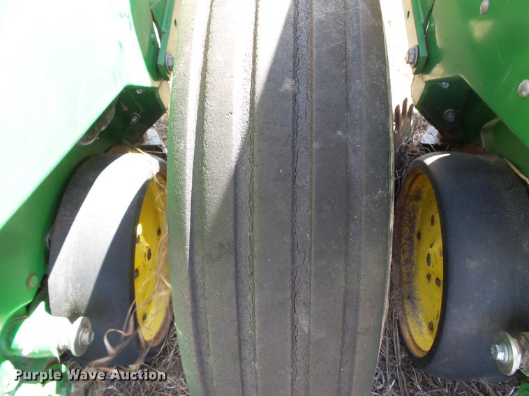 image for item DW9704 John Deere 7200 Max Emerge 2 planter