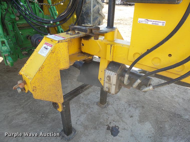 image for item DX9081 2008 Oxbo Avalanche 310 hay merger