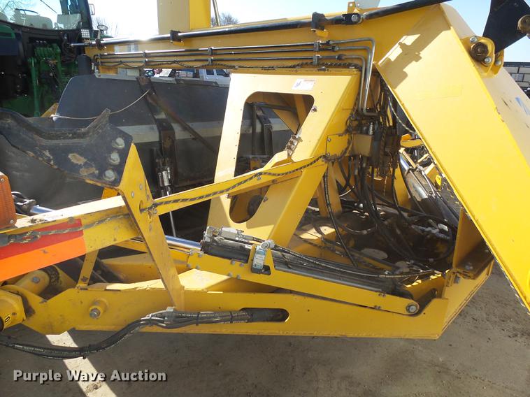 image for item DX9081 2008 Oxbo Avalanche 310 hay merger