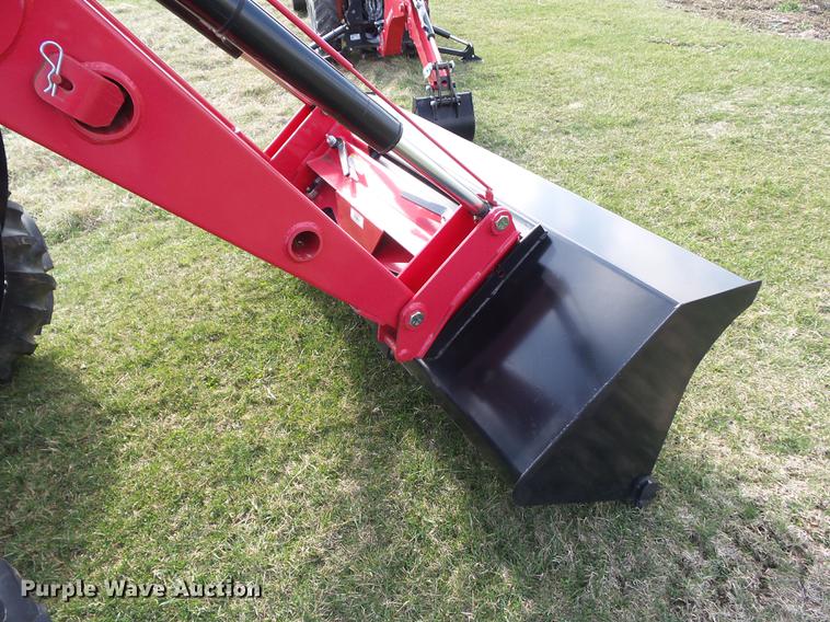 image for item DZ9315 2015 Mahindra MPOWER75 MFWD tractor