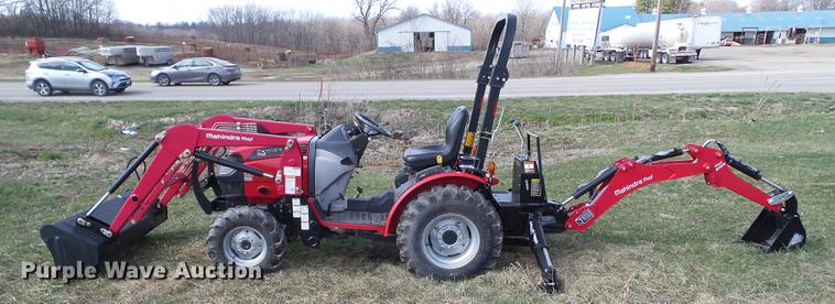image for item DZ9316 2015 Mahindra MAX26XLHST MFWD tractor