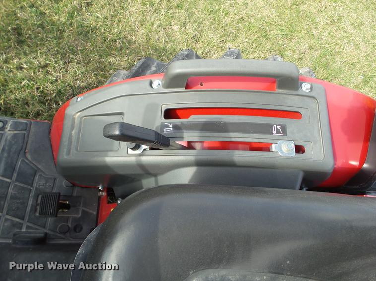 image for item DZ9316 2015 Mahindra MAX26XLHST MFWD tractor