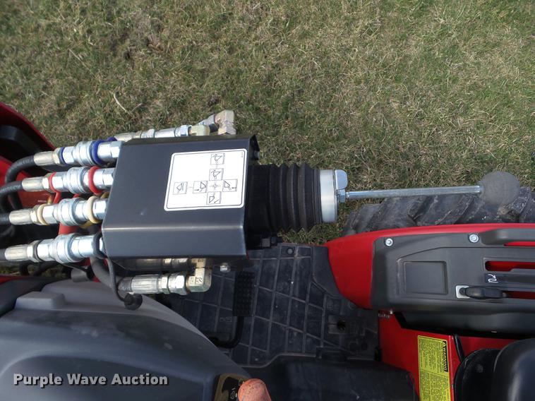 image for item DZ9316 2015 Mahindra MAX26XLHST MFWD tractor