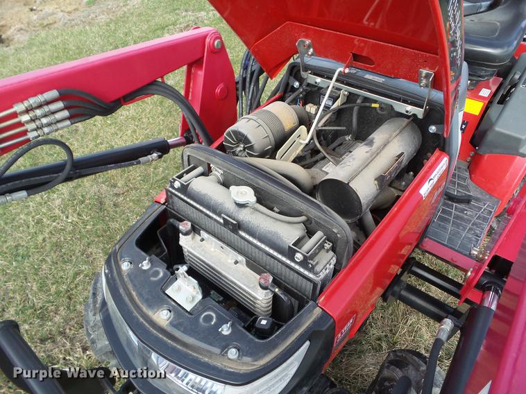 image for item DZ9316 2015 Mahindra MAX26XLHST MFWD tractor
