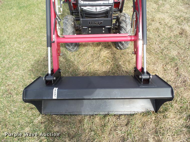 image for item DZ9316 2015 Mahindra MAX26XLHST MFWD tractor