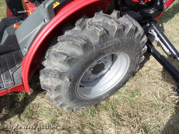 image for item DZ9316 2015 Mahindra MAX26XLHST MFWD tractor