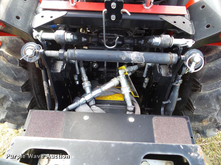 image for item DZ9316 2015 Mahindra MAX26XLHST MFWD tractor