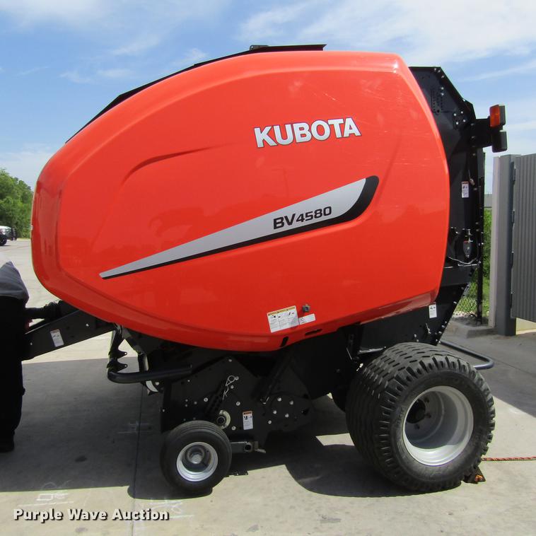 image for item EB9537 2017 Kubota BV4580 round baler