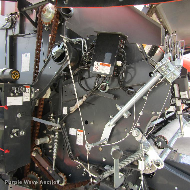 image for item EB9537 2017 Kubota BV4580 round baler