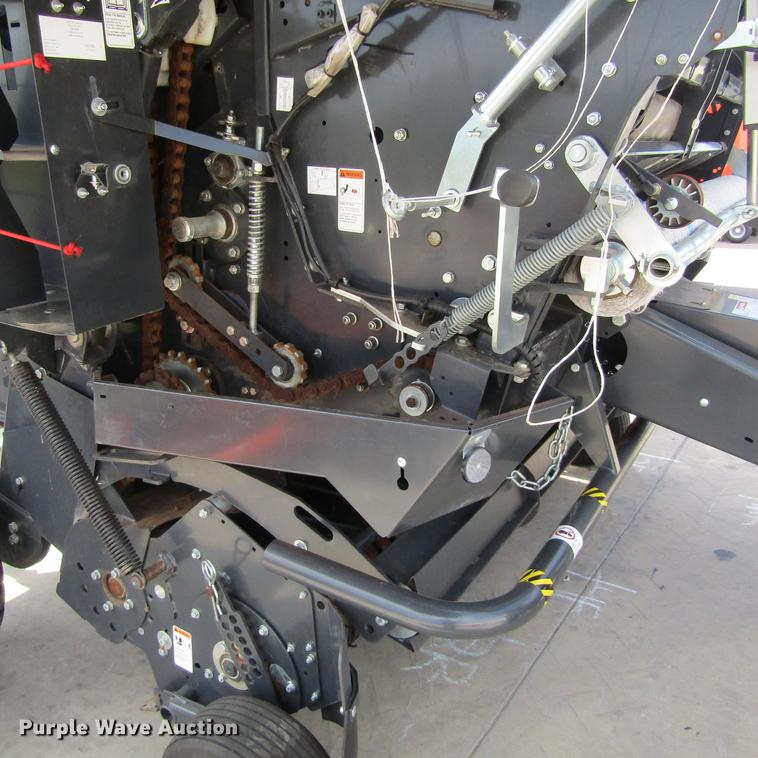 image for item EB9537 2017 Kubota BV4580 round baler