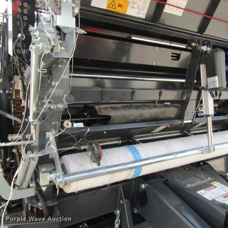 image for item EB9537 2017 Kubota BV4580 round baler