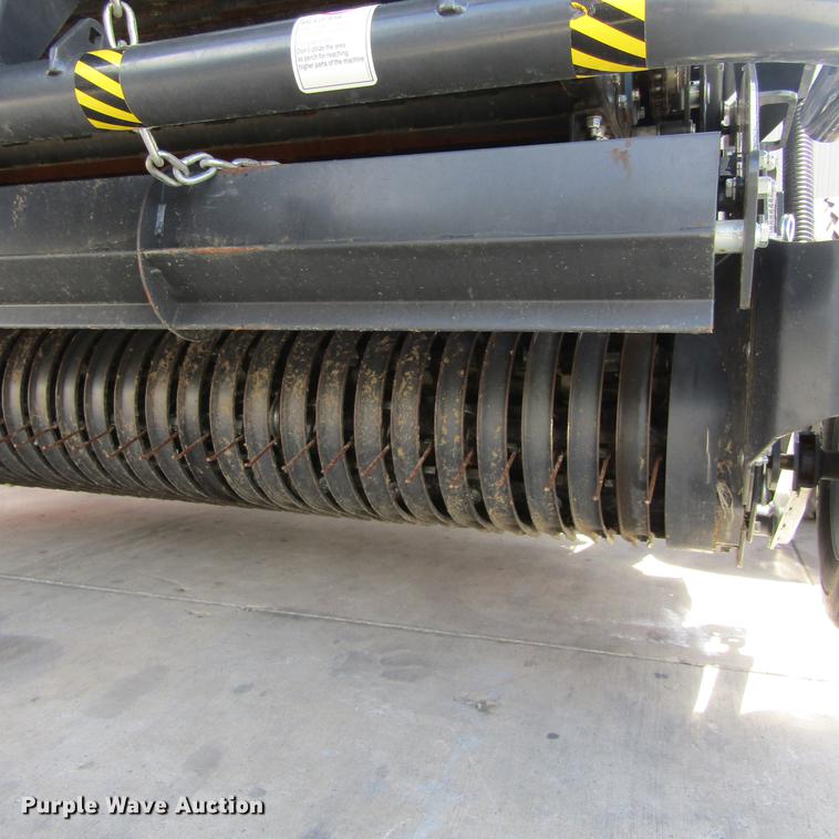 image for item EB9538 2017 Kubota BV4580 round baler