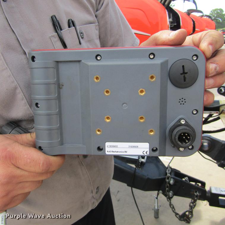 image for item EB9538 2017 Kubota BV4580 round baler