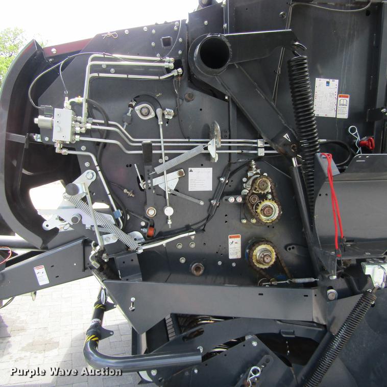 image for item EB9539 2017 Kubota BV4580 round baler