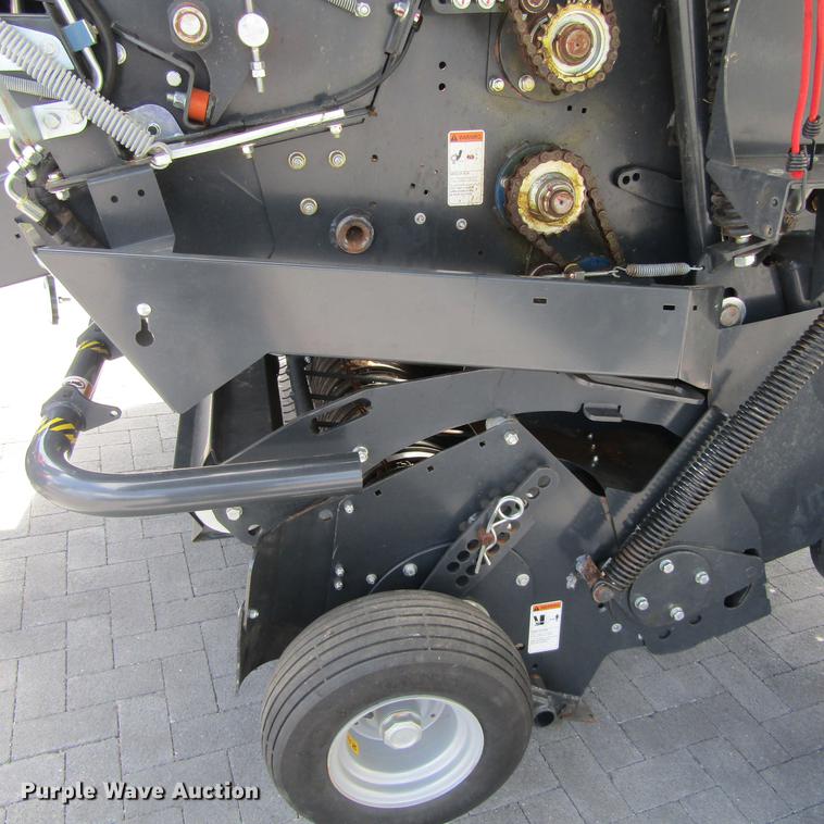 image for item EB9539 2017 Kubota BV4580 round baler