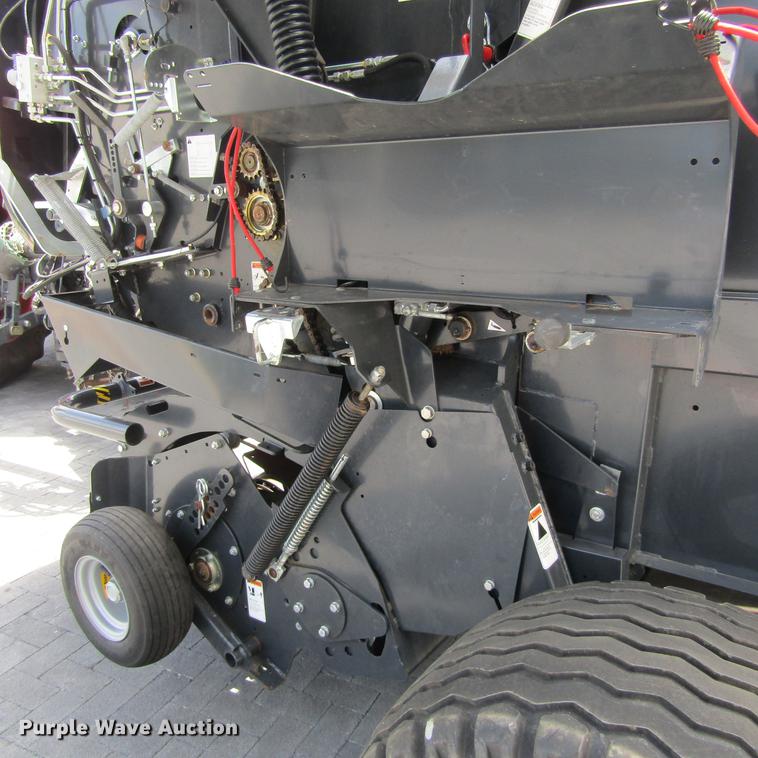 image for item EB9539 2017 Kubota BV4580 round baler