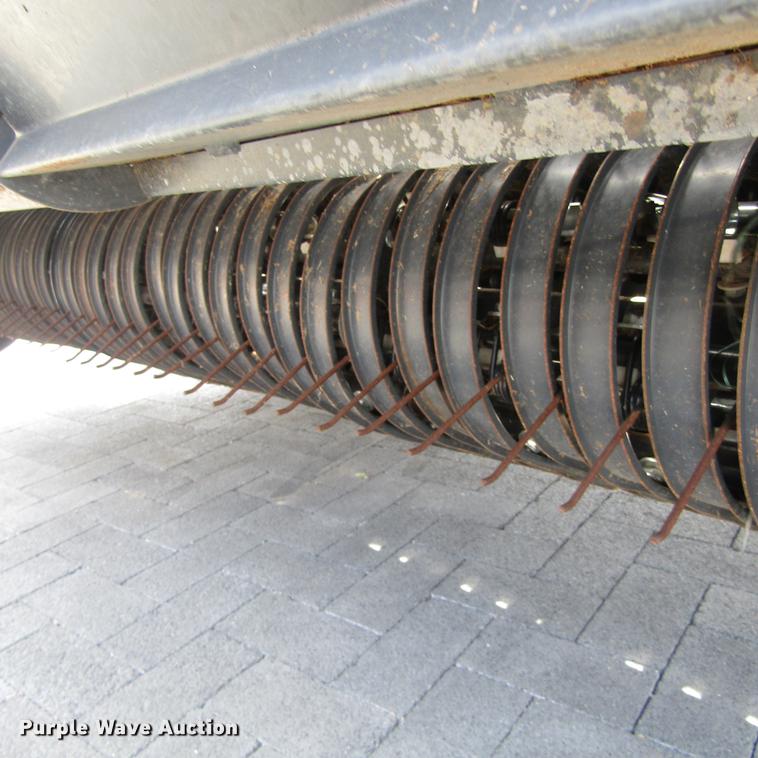 image for item EB9539 2017 Kubota BV4580 round baler