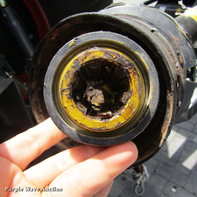 image for item EB9539 2017 Kubota BV4580 round baler