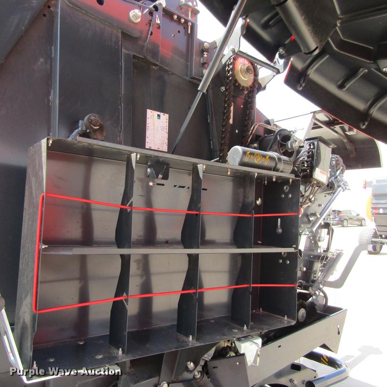 image for item EB9540 2017 Kubota BV4580 round baler