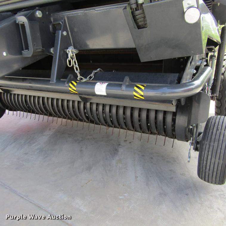 image for item EB9540 2017 Kubota BV4580 round baler