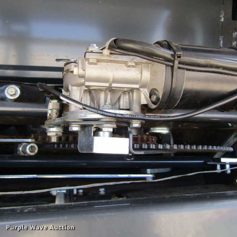 image for item EB9540 2017 Kubota BV4580 round baler