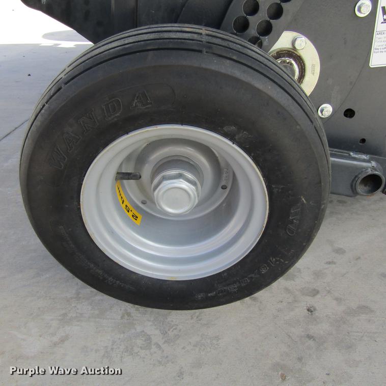 image for item EB9540 2017 Kubota BV4580 round baler