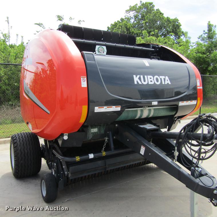 image for item EB9541 2017 Kubota BV4580 round baler