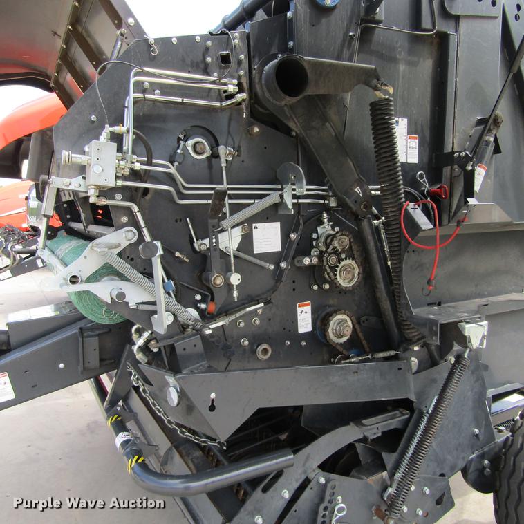 image for item EB9541 2017 Kubota BV4580 round baler