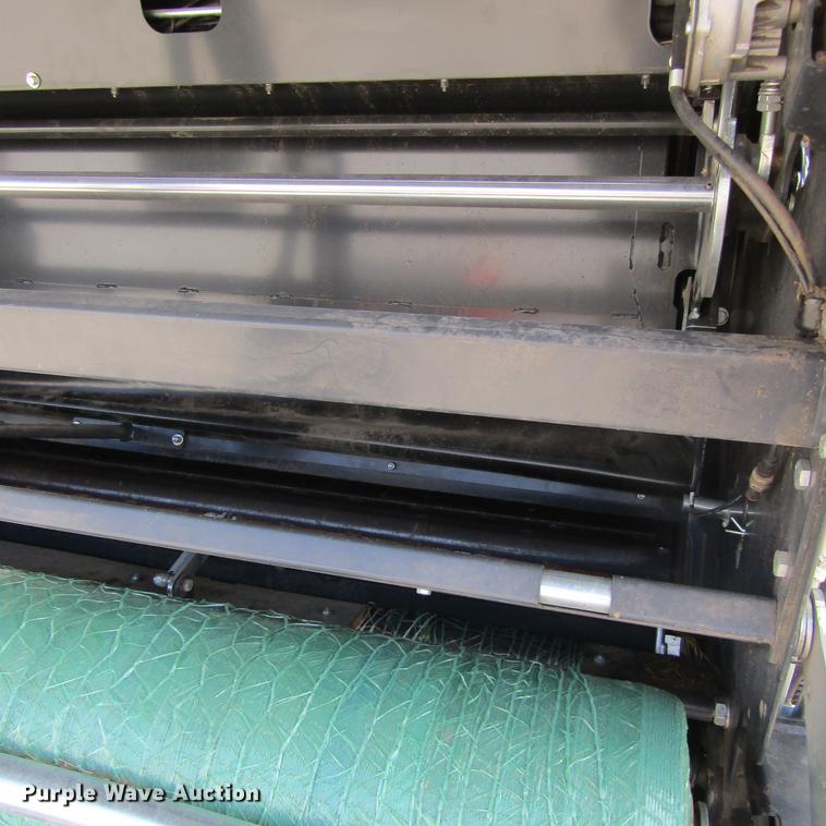 image for item EB9541 2017 Kubota BV4580 round baler