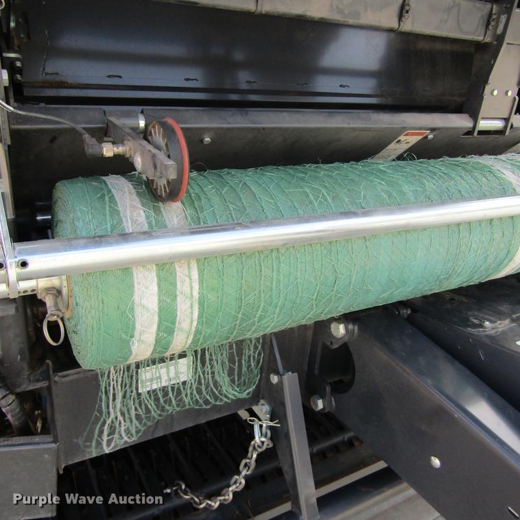 image for item EB9541 2017 Kubota BV4580 round baler