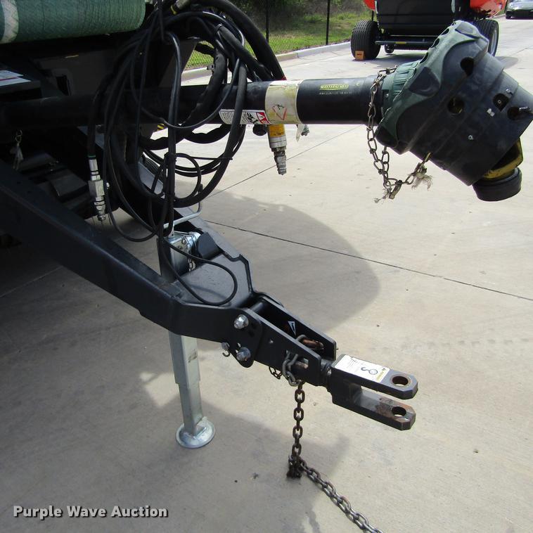 image for item EB9541 2017 Kubota BV4580 round baler