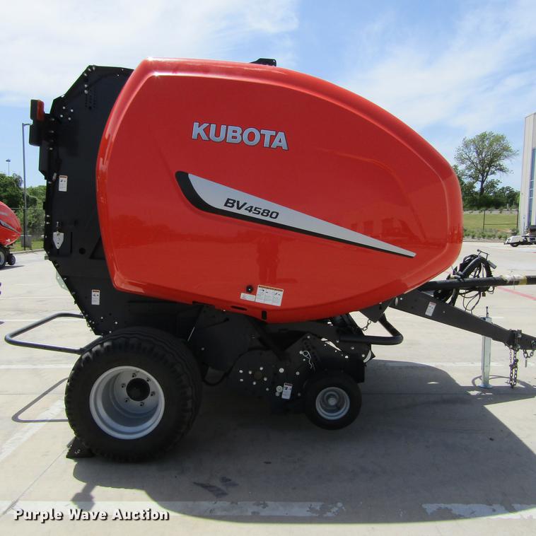 image for item EB9542 2017 Kubota BV4580 round baler