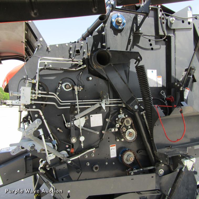 image for item EB9542 2017 Kubota BV4580 round baler