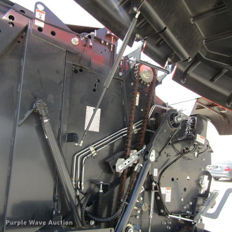 image for item EB9542 2017 Kubota BV4580 round baler