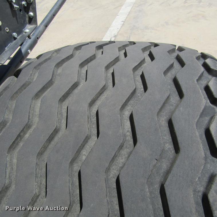 image for item EB9542 2017 Kubota BV4580 round baler