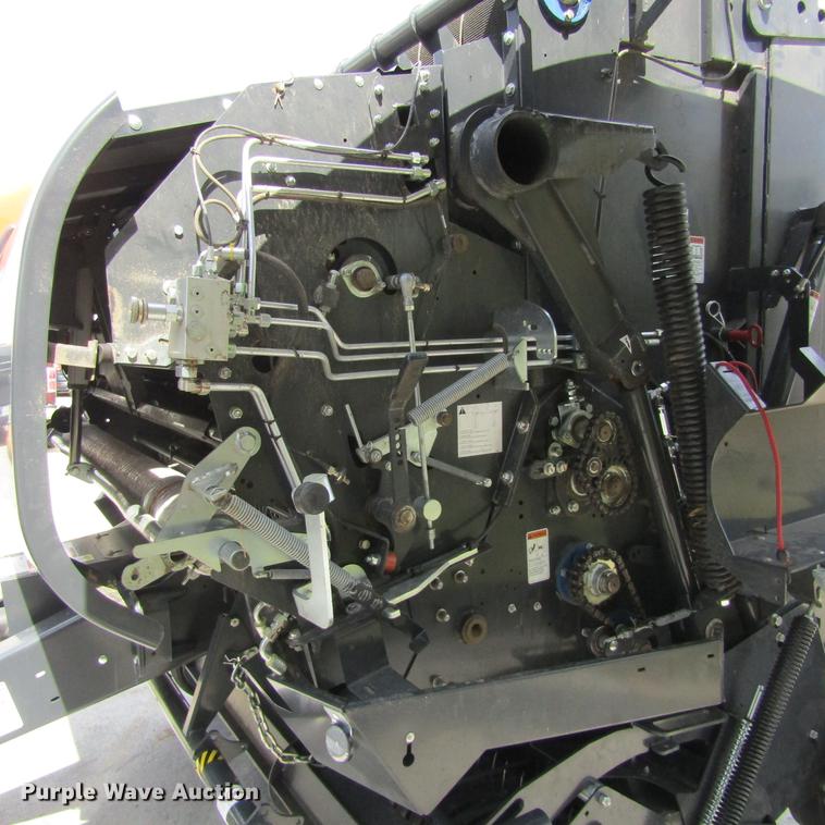 image for item EB9543 2017 Kubota BV4580 round baler