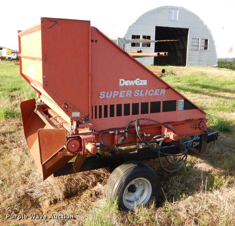 image for item EI9084 DewEze Super Slicer bale processor