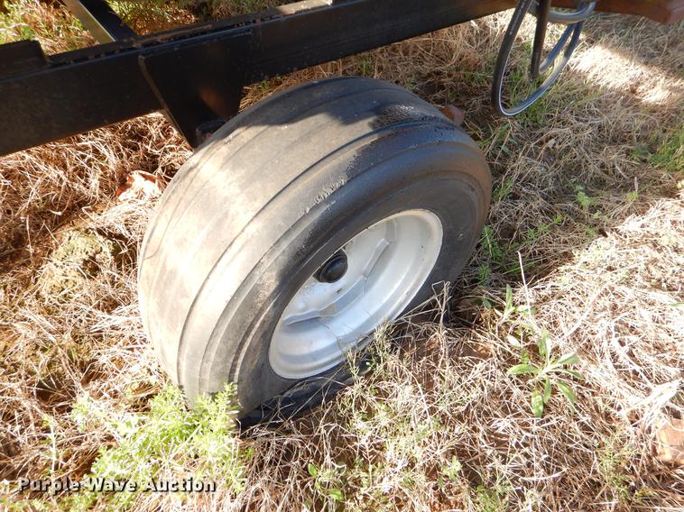 image for item EI9084 DewEze Super Slicer bale processor