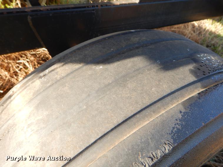 image for item EI9084 DewEze Super Slicer bale processor