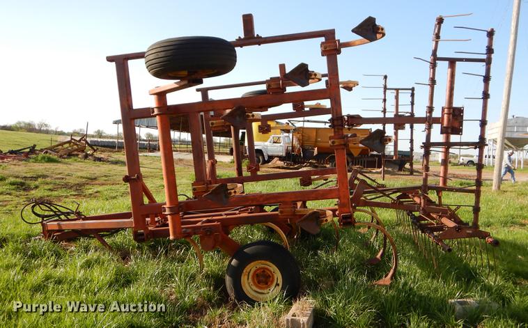 image for item EI9086 Sunflower chisel