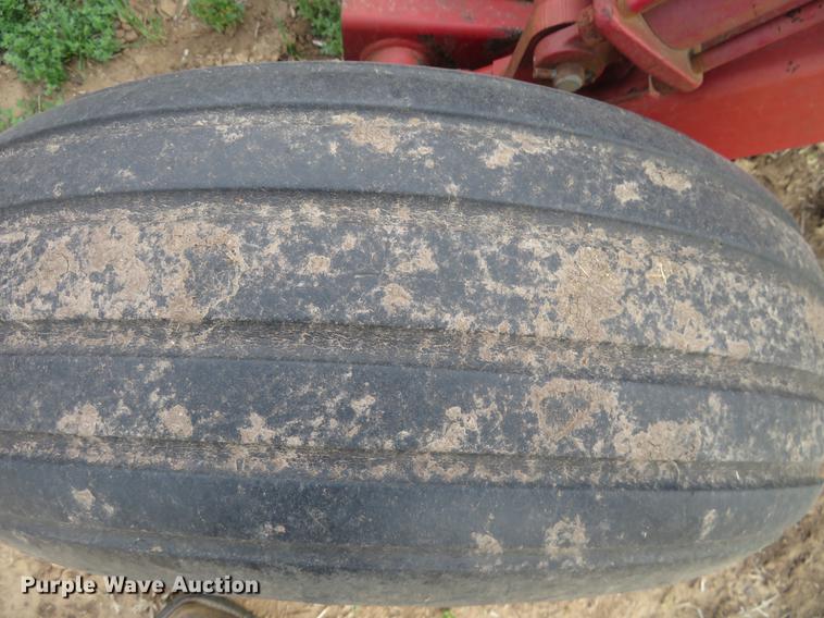 image for item EJ9540 Sunflower 6332 land finisher