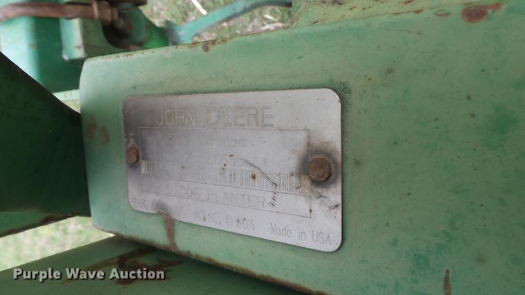 image for item EX9154 John Deere 7200 Max Emerge 2 planter