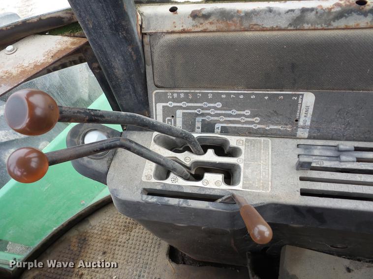 image for item J8524 1976 John Deere 8430 4WD tractor