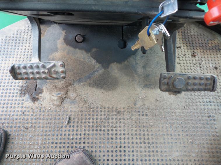 image for item J8524 1976 John Deere 8430 4WD tractor