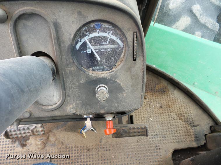 image for item J8524 1976 John Deere 8430 4WD tractor