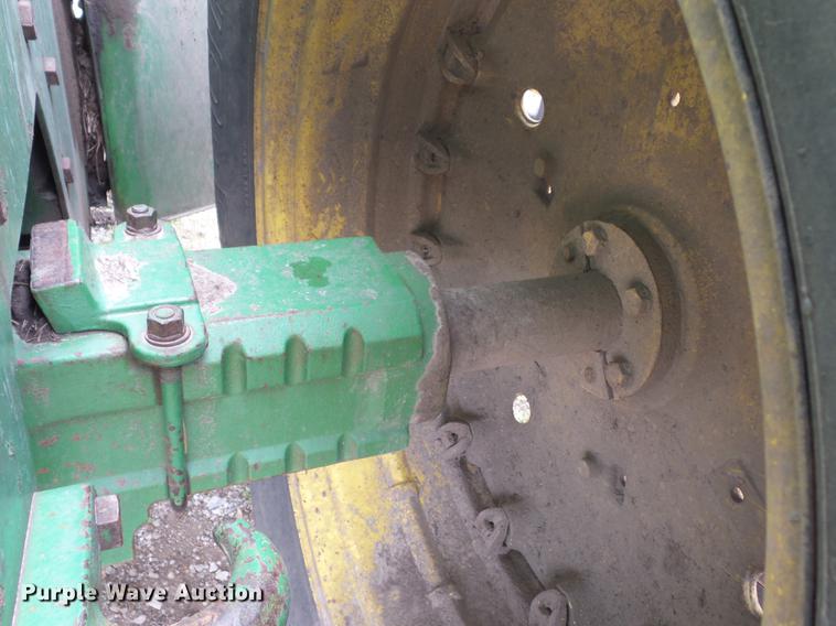 image for item J8525 1978 John Deere 8430 4WD tractor