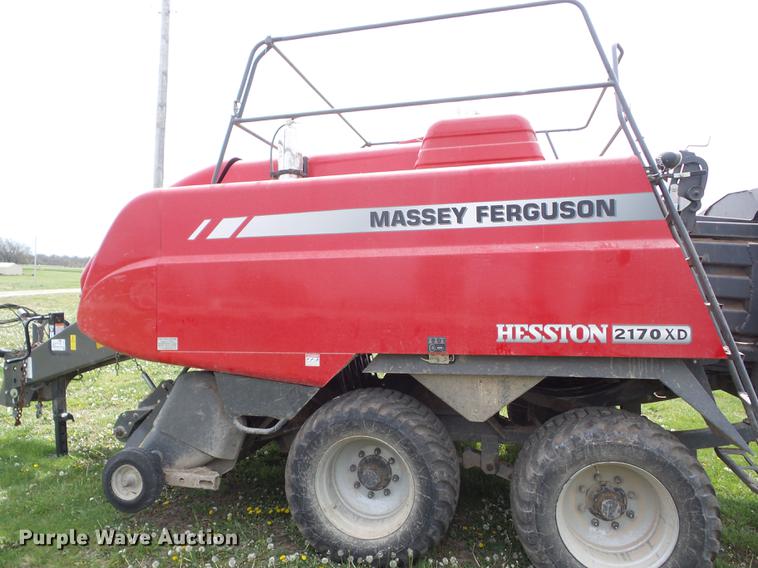 image for item J8529 2013 Massey-Ferguson Hesston 2170XD large square baler