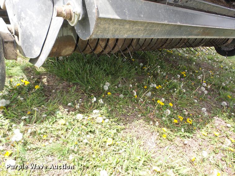 image for item J8529 2013 Massey-Ferguson Hesston 2170XD large square baler